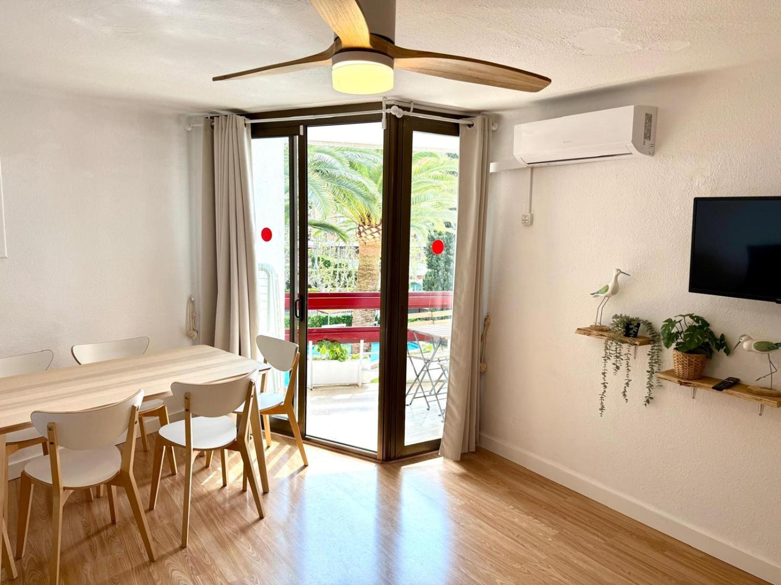 Apartamentos Corcega Palmyra Salou Zewnętrze zdjęcie